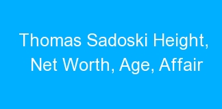 Thomas Sadoski Height, Net Worth, Age, Affair