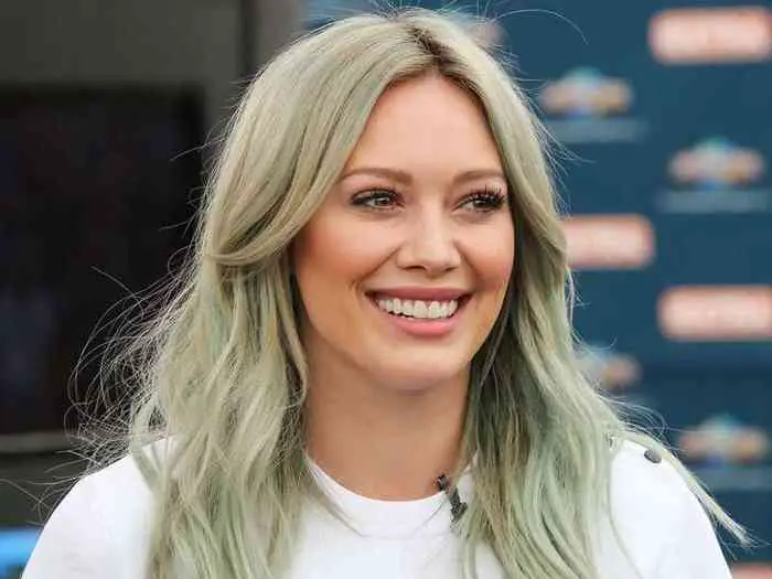 Hilary Duff Height, Net Worth, Age, Affair, Career, and More
