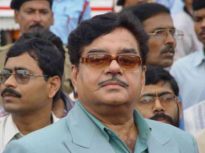 Shatrughan Sinha Net Worth, Height, Age, and More