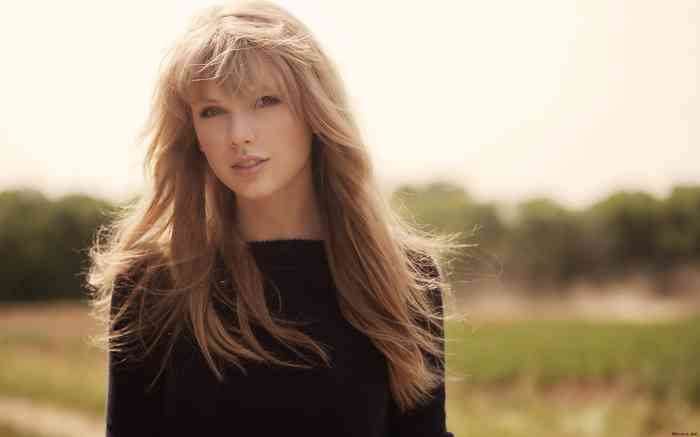 Taylor Swift Height, Net Worth, Age, Affair, Career, and More