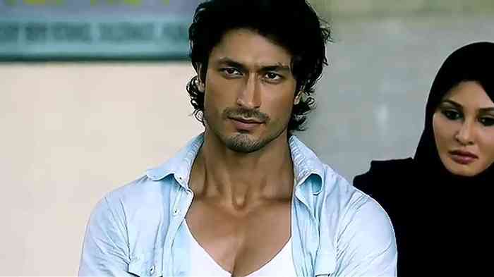 Vidyut Jammwal Affair, Height, Net Worth, Age, More