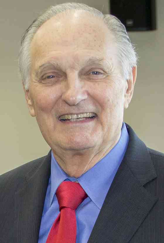 Alan Alda Age, Height, Net Worth, Affair, and More