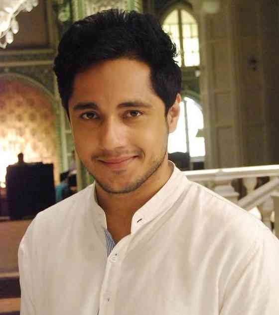 Anshul Pandey Net Worth, Height, Age, and More
