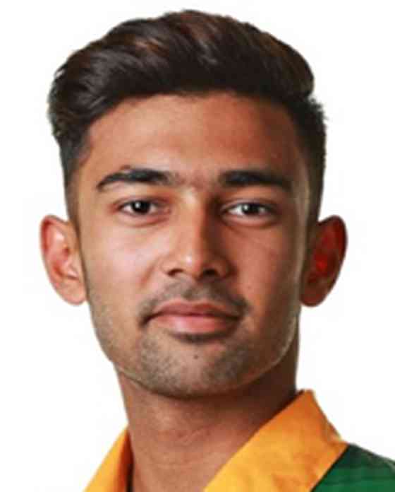 Ali Khan (Cricketer) Affair, Height, Net Worth, Age, and More