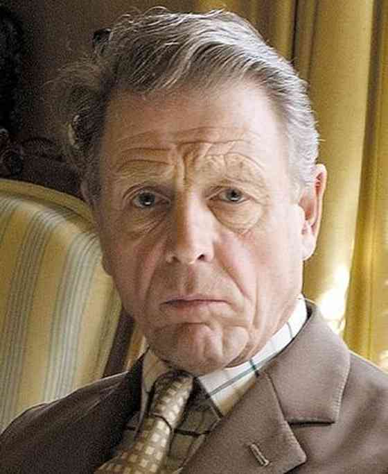 Edward Fox Height, Net Worth, Age, Affair, and More