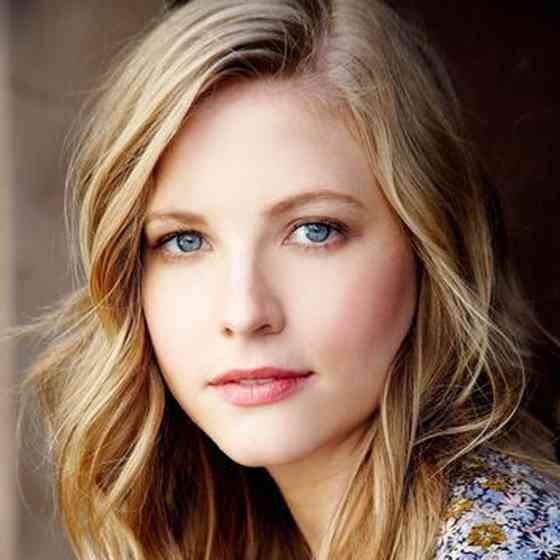 Elizabeth Blackmore Height, Net Worth, Age, Affair, and More