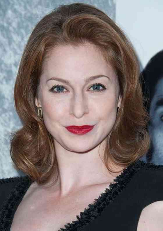 EsmÃ© Bianco Age, Height, Net Worth, Affair and More