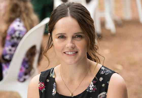 Rebecca Breeds Net Worth, Height, Age, and More