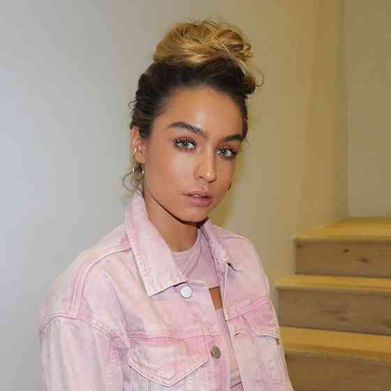 Sommer Ray Height, Net Worth, Age, Affair, and More