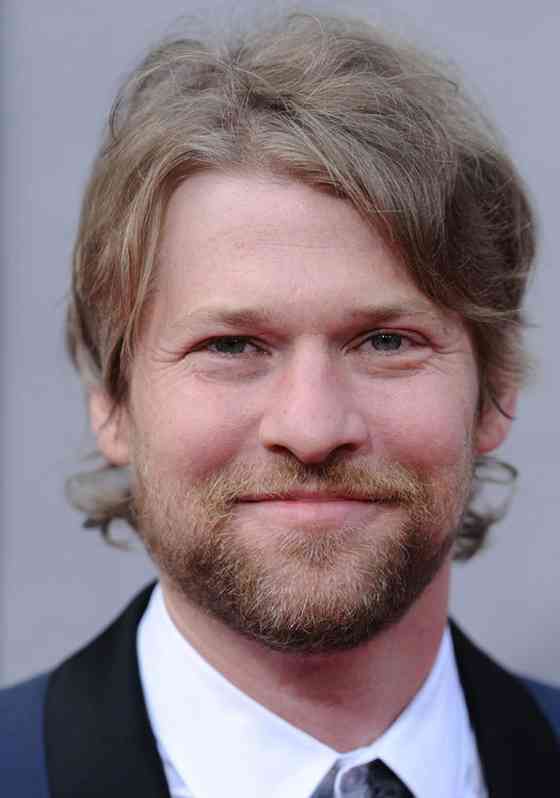Todd Lowe Picture