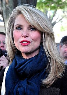 Christie Brinkley Height, Age, Net Worth, More