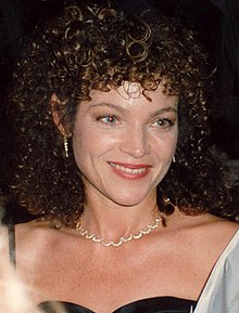 Amy Irving Height, Age, Net Worth, More