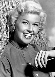 Doris Day Age, Net Worth, Height, Affair, and More