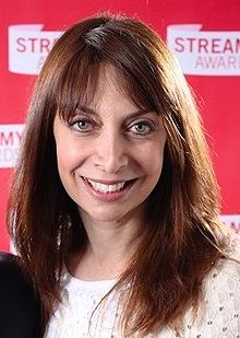 Illeana Douglas Age, Net Worth, Height, Affair, and More