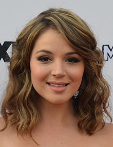 Kether Donohue Age, Net Worth, Height, Affair, and More