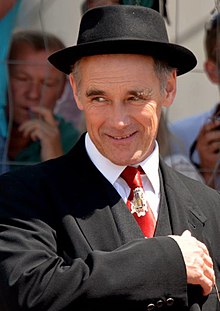 Mark Rylance Net Worth, Height, Age, and More