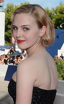 Odessa Young.jpg