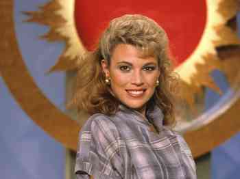 Interesting Things About Vanna White